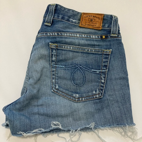 Lucky Brand Lola Jean Shorts - Size 28 - Picture 2 of 4